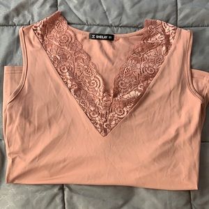 Lace vneck tank